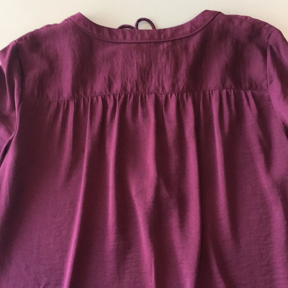 LOFT Lantern Sleeve Pullover - Picture 8 of 8